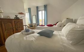Les Chambres De Louis
